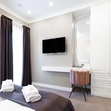 Maison d'hôtes Legends House I For Families I Free Parking