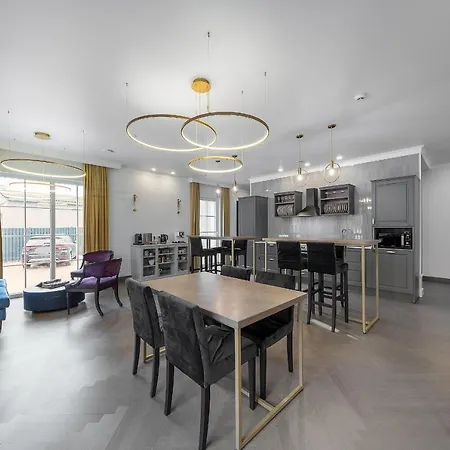 Maison d'hôtes Legends House I For Families I Free Parking 3*