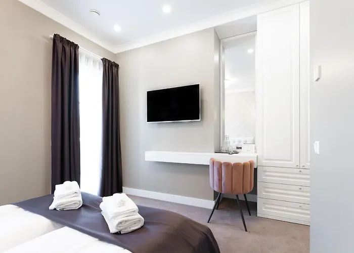 Guest house Legends House I For Families I Free Parking